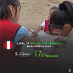 Cartas de niñas de Perú para Fútbol Más